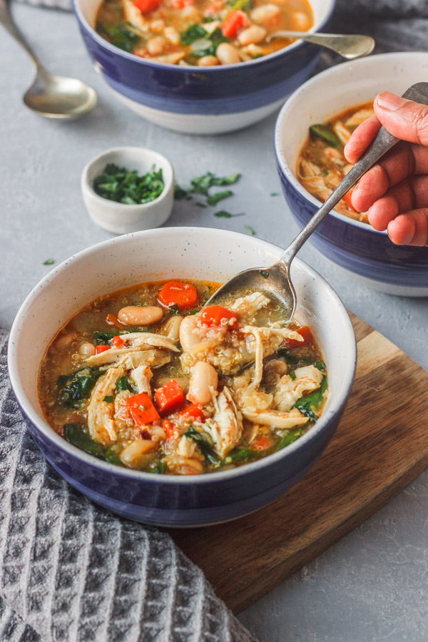 instant pot chicken quinoa veggie soup in bowls