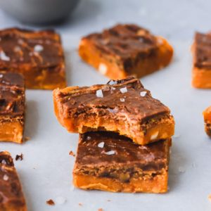 milk toffee with pumpkin and chocolate,pumpkin fudge