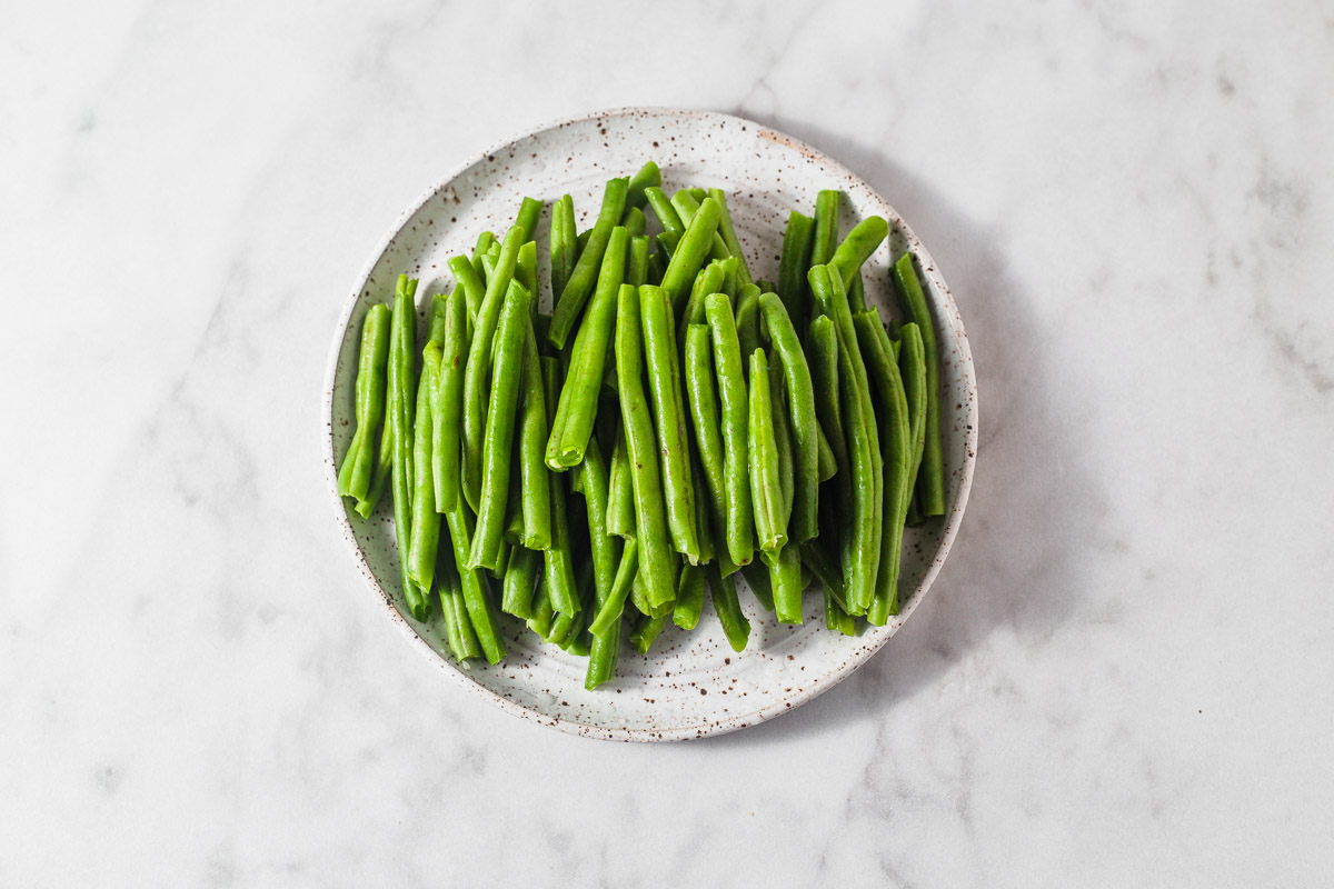 green beans washed and cut