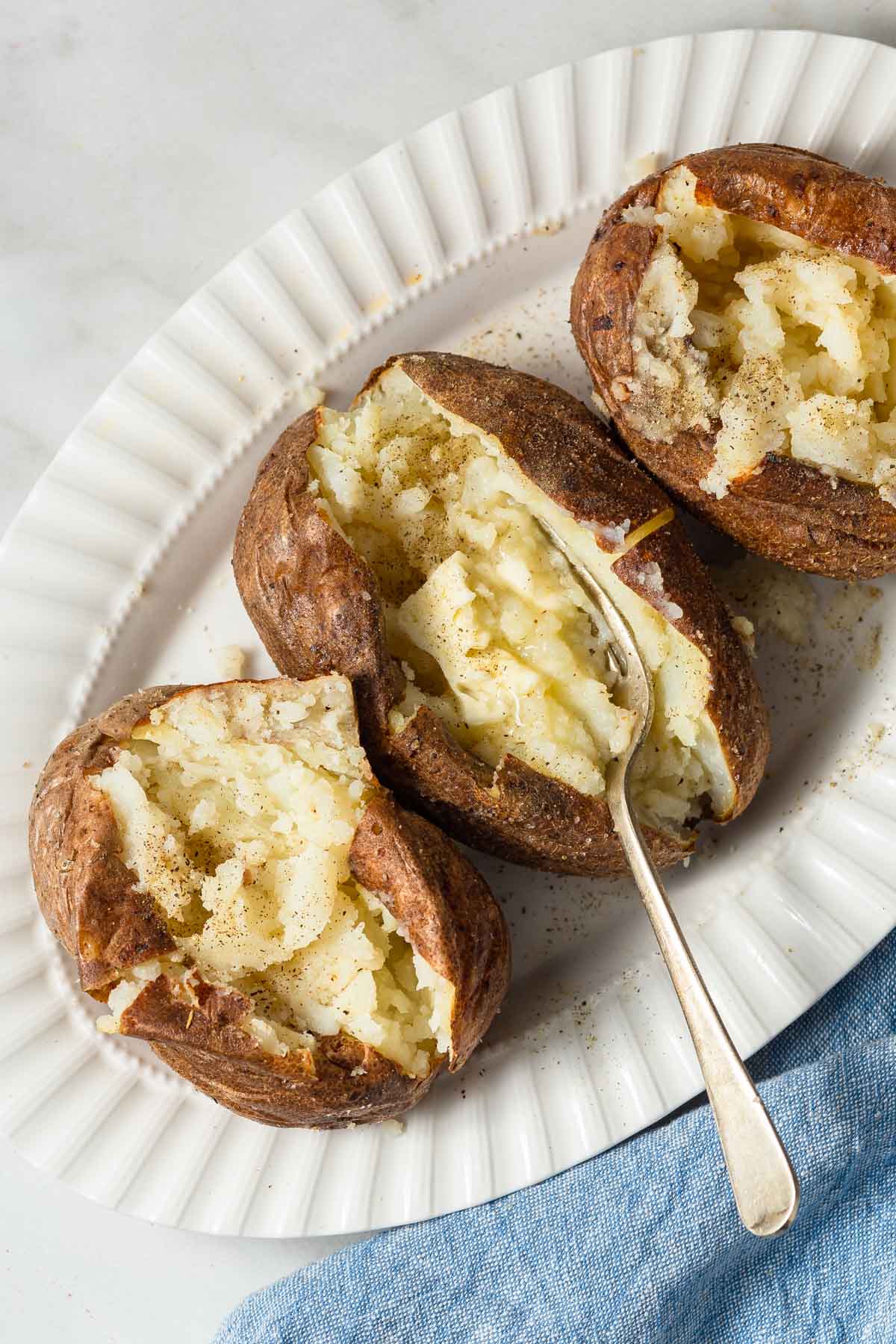 baked potatoes in the air fryer