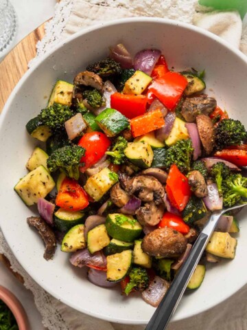 air fryer roasted vegetables in a bowl.