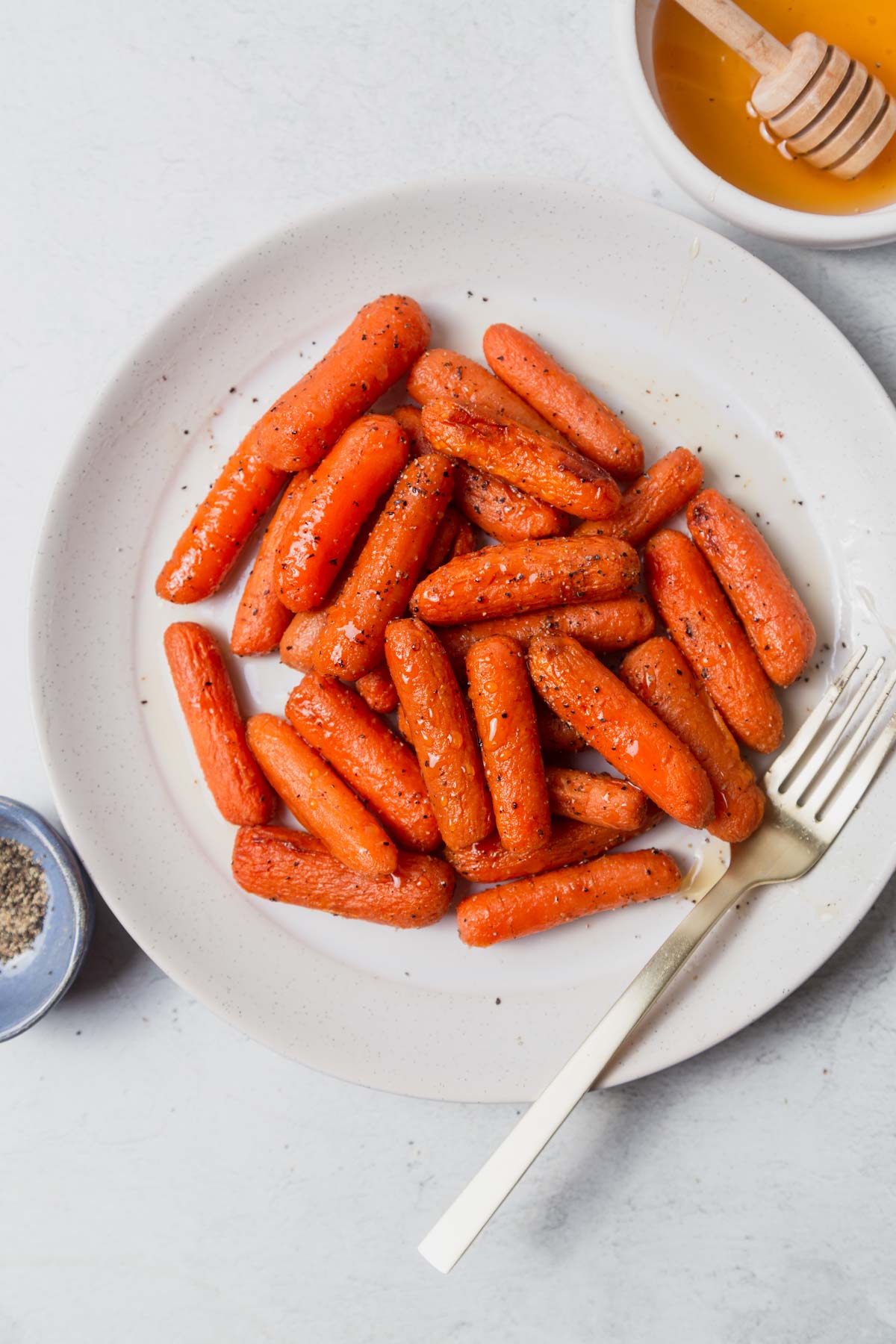 air fryer baby carrots with honey.